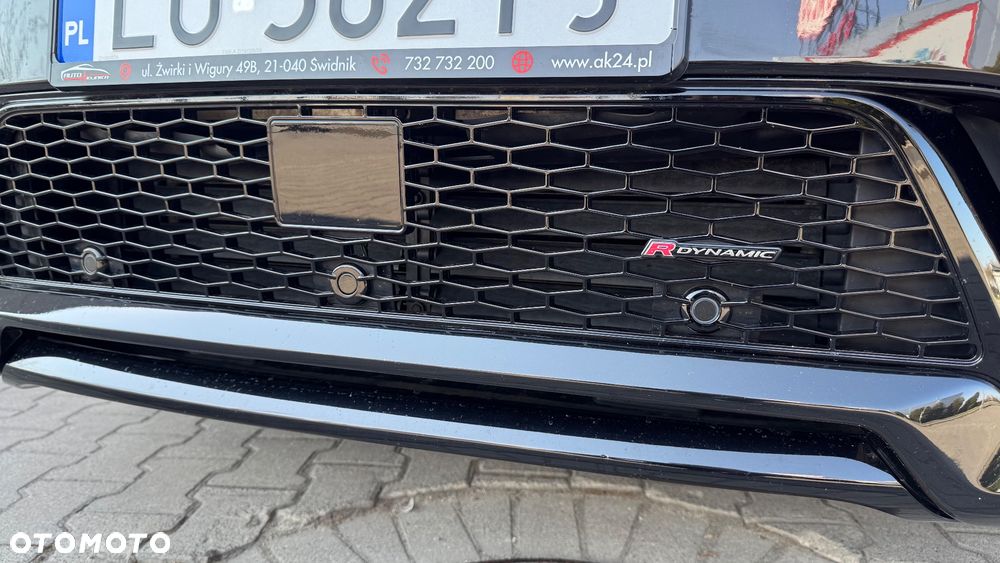 Land Rover Discovery Sport P250 R-Dynamic HSE - 17