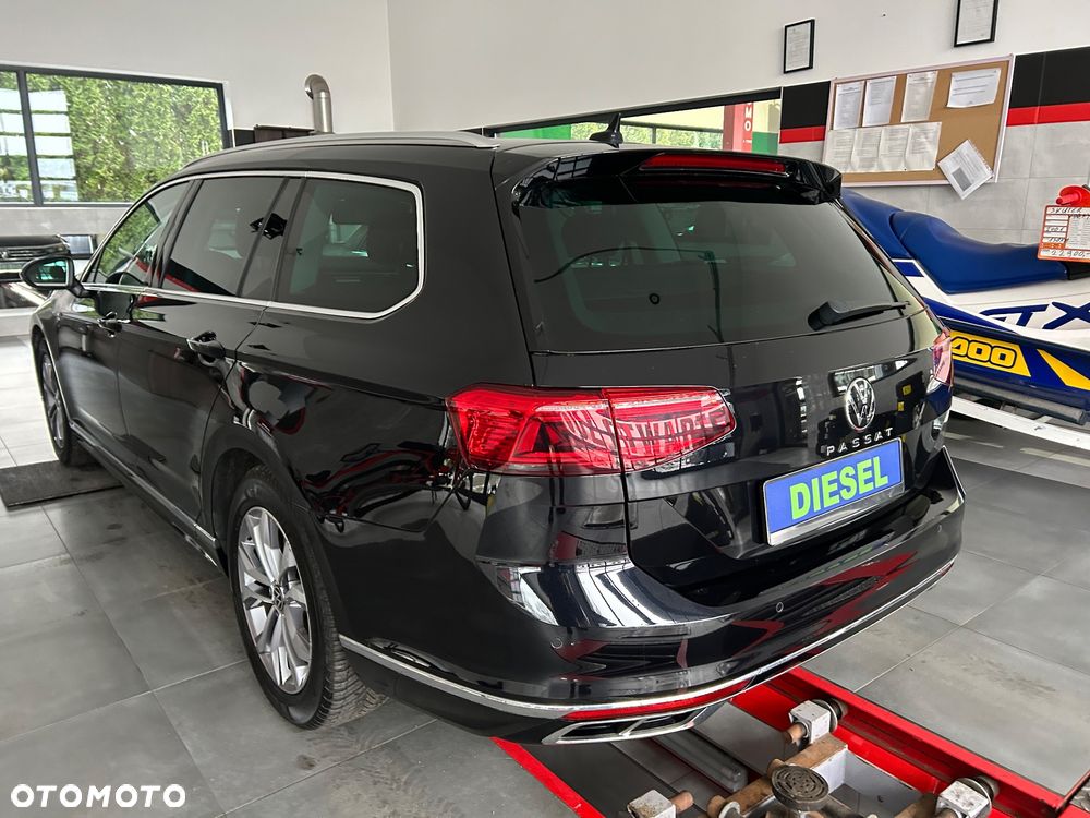Volkswagen Passat 2.0 TDI SCR Highline - 5