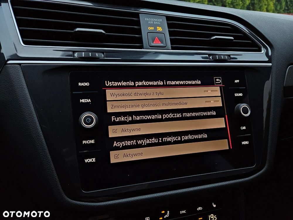 Volkswagen Tiguan - 30