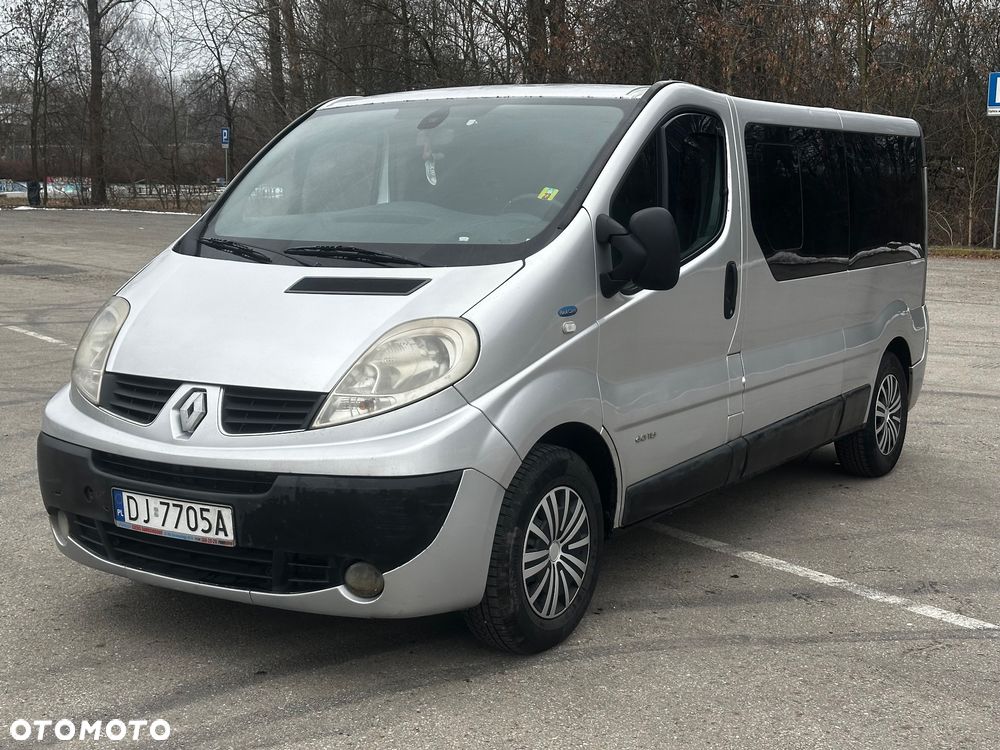 Renault Trafic - 1