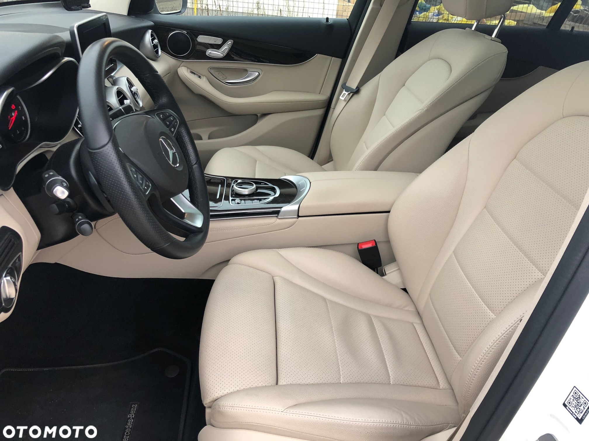 Mercedes-Benz GLC - 4