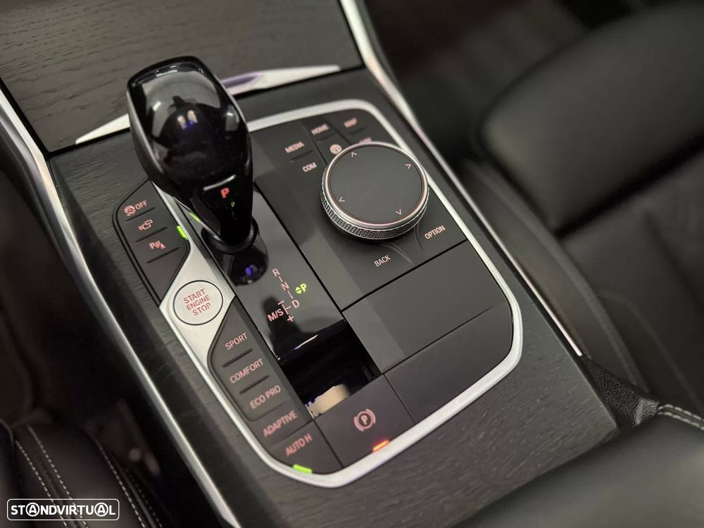 BMW M340 d xDrive Pack 50 anos M Auto - 34