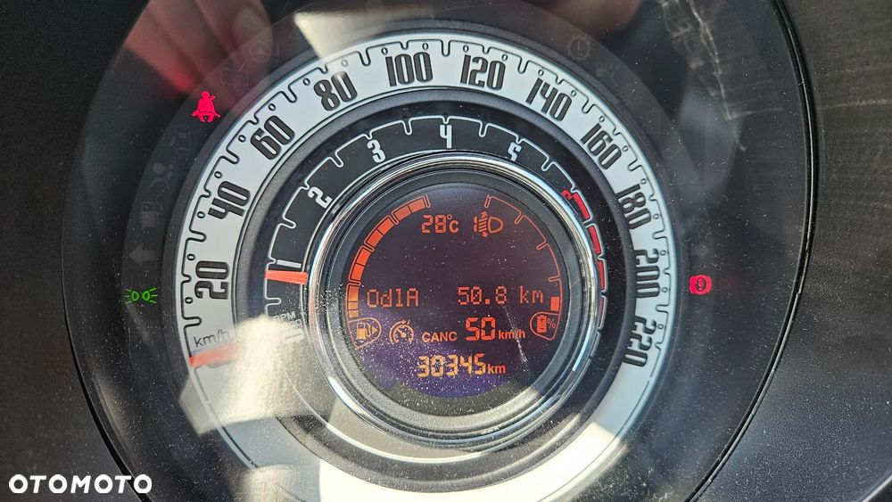 Fiat 500 1.0 Hybrid Lounge - 10