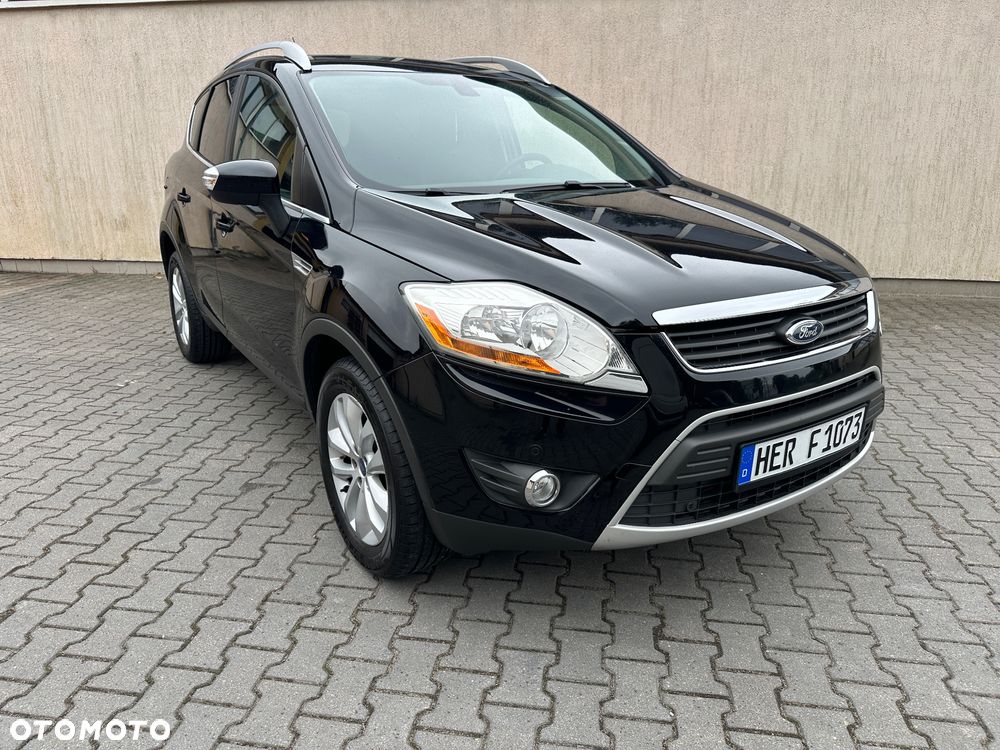 Ford Kuga 2.0 TDCi 2x4 Titanium - 11