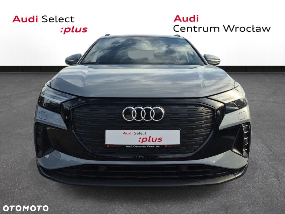 Audi Q4 e-tron - 9