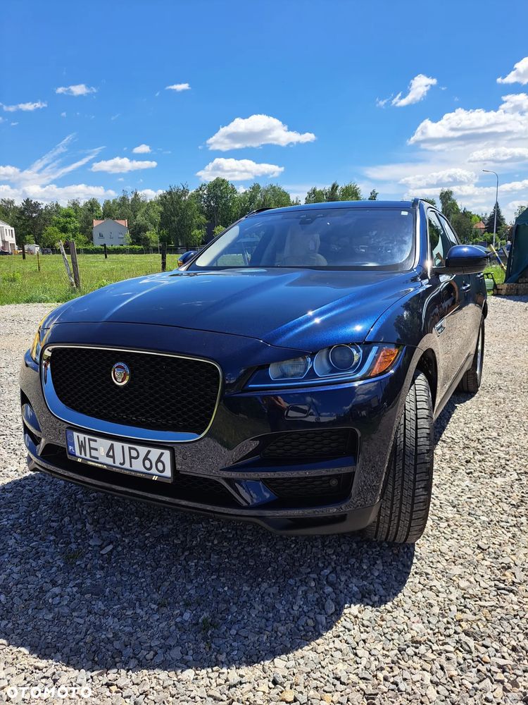 Jaguar F-Pace 25t AWD Prestige - 1