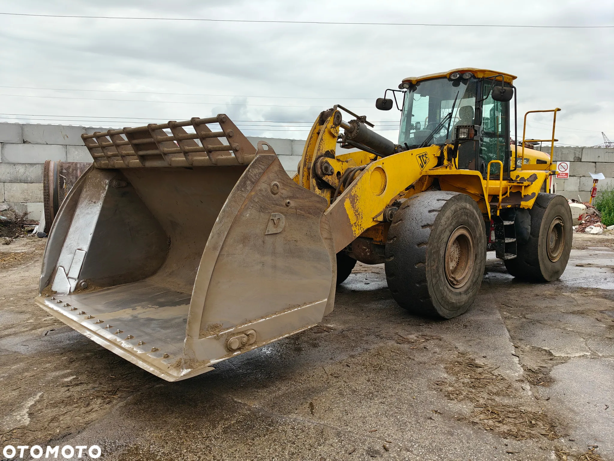 ŁADOWARKA CZOŁOWA KOŁOWA PRZEGUBOWA JCB 456 E 2009 Łyżka Wysokiego Wysypu - 2
