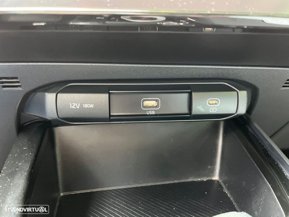 Kia Niro EV 64kWh Tech - 37