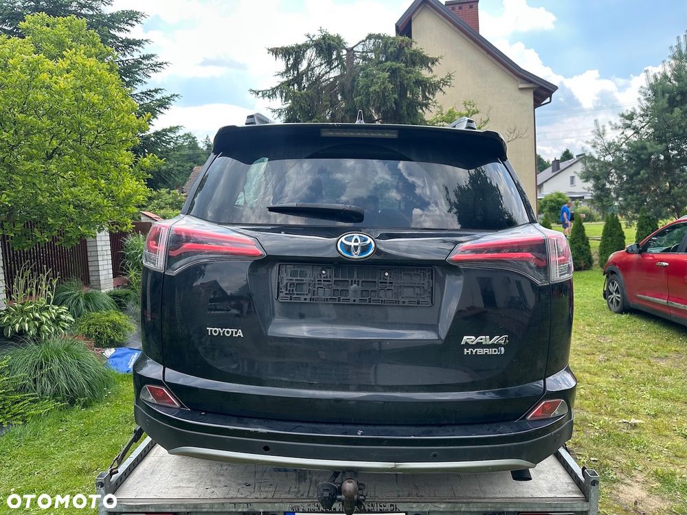 Toyota RAV4 - 4
