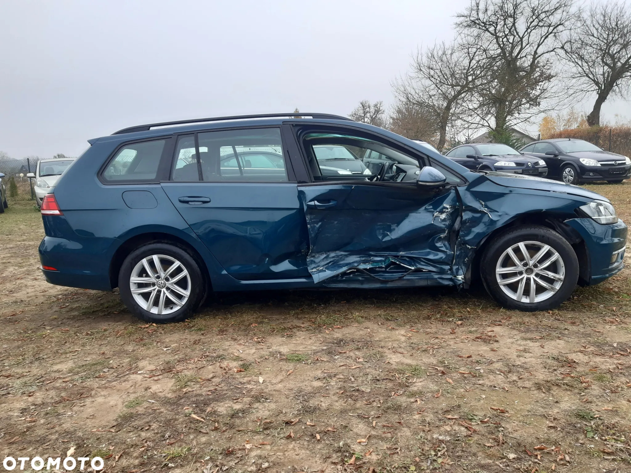 Volkswagen Golf VII 1.4 TSI BMT Comfortline - 4
