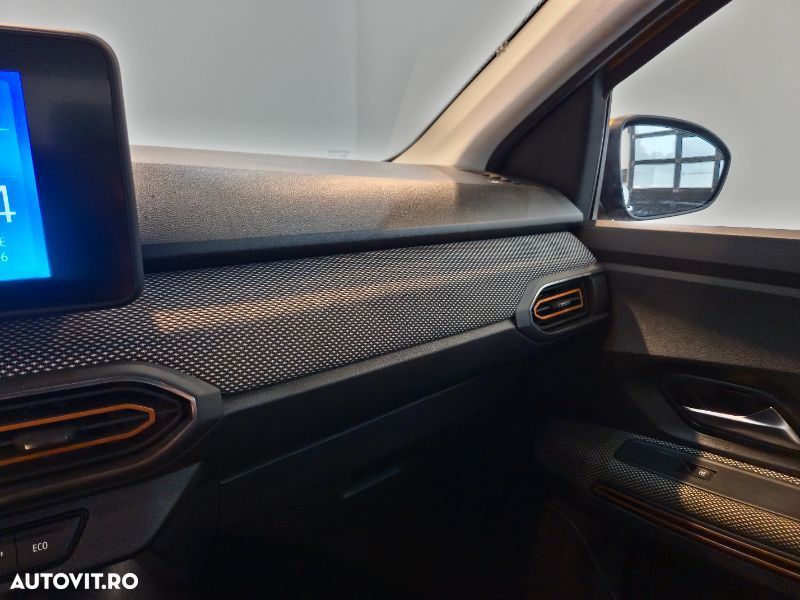 Dacia Sandero ECO-G 100 MT6 Comfort - 25