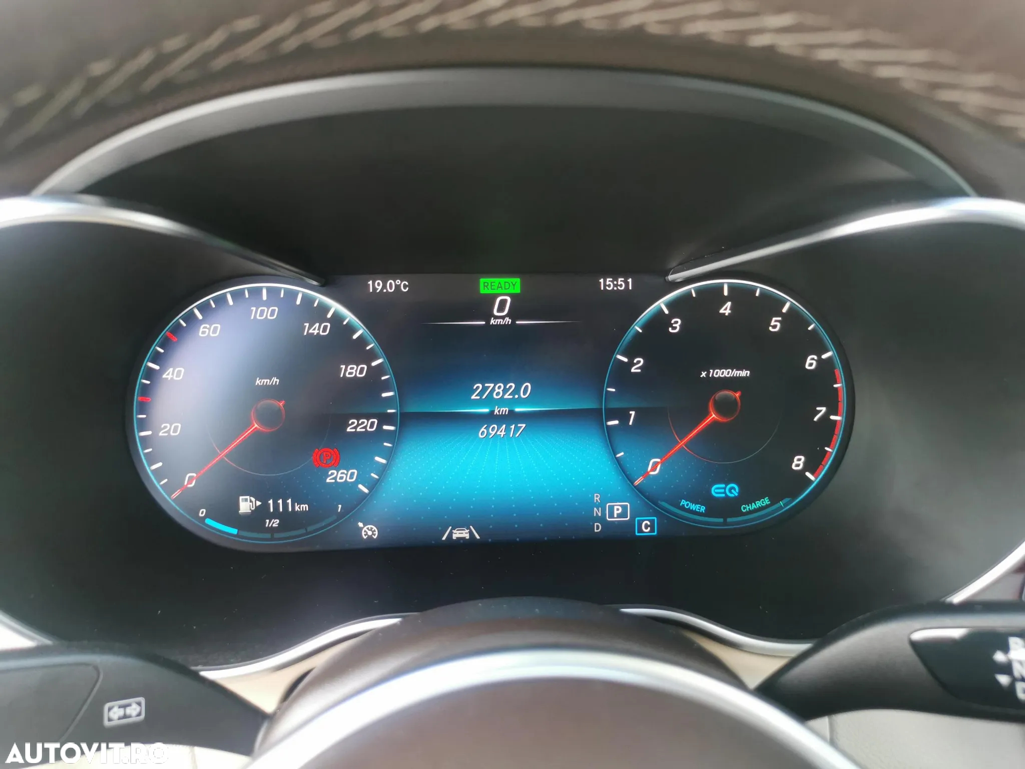 Mercedes-Benz GLC 300 4MATIC - 11