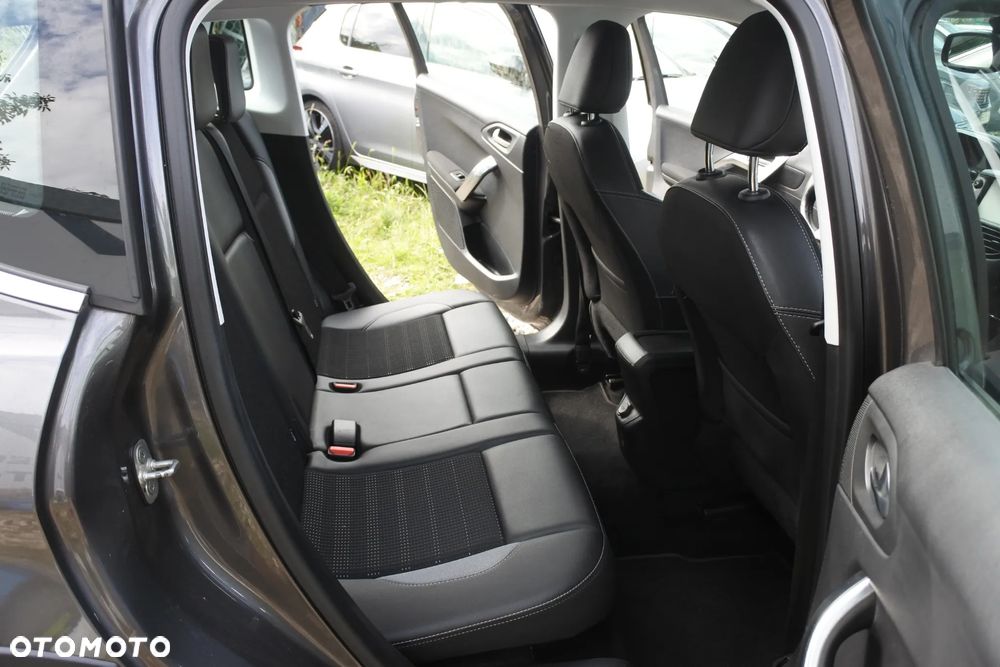 Peugeot 2008 PureTech 110 Stop&Start Allure - 7