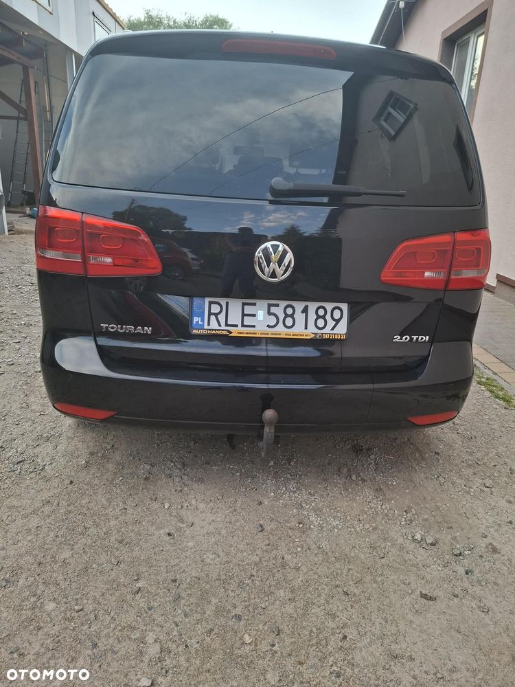 Volkswagen Touran - 5