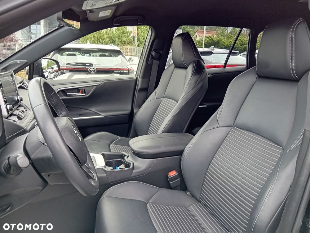 Toyota RAV4 2.5 Hybrid Black Edition by JBL 4x4 - 28