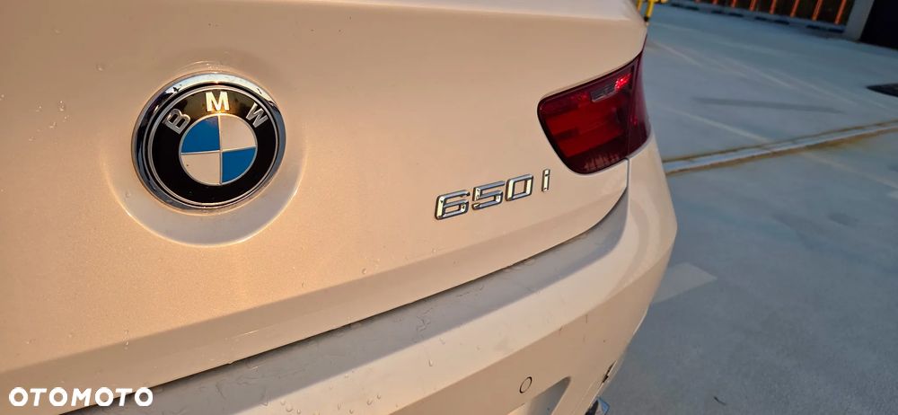 BMW Seria 6 650i - 29