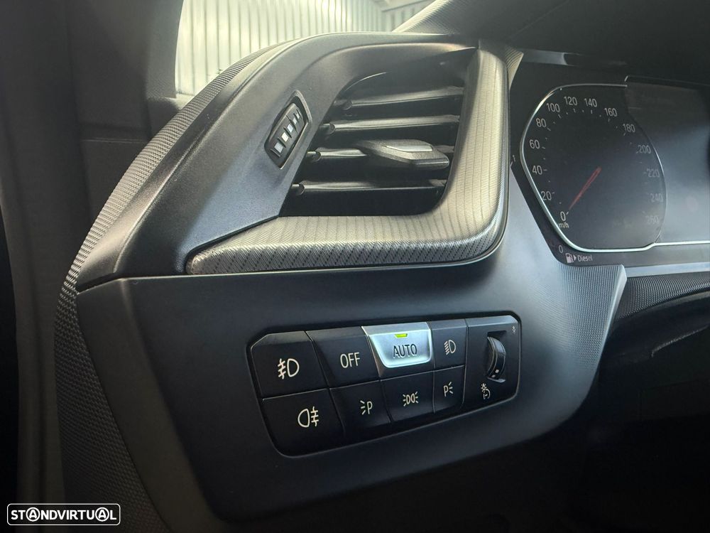 BMW 216 Gran Coupé d Pack Desportivo M - 34