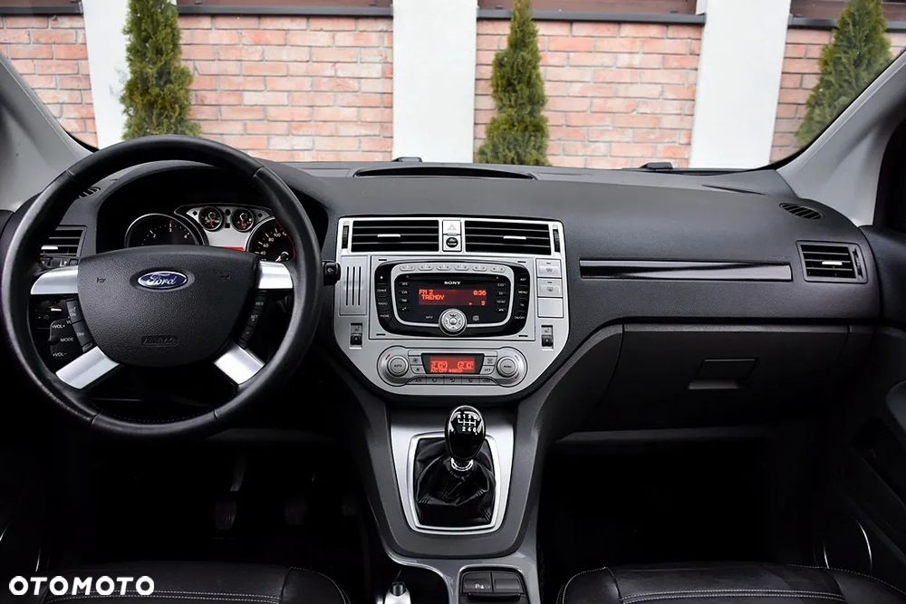 Ford Kuga 2.0 TDCi 4x4 Titanium - 18