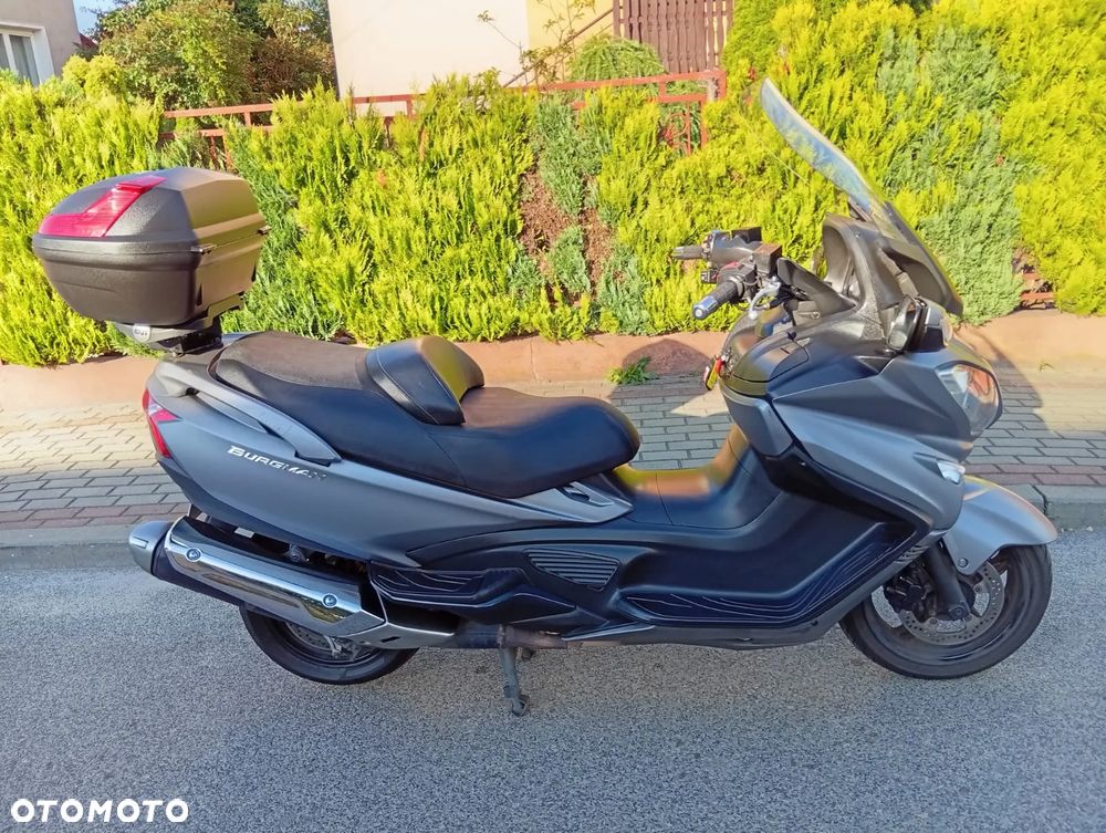 Suzuki Burgman - 3