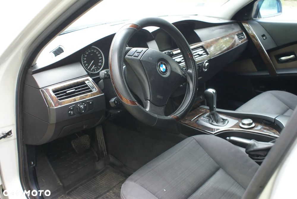 BMW Seria 5 525d Edition Fleet - 13