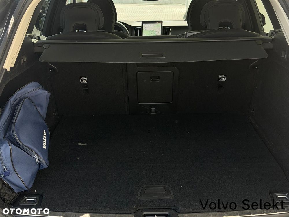 Volvo XC 60 - 40