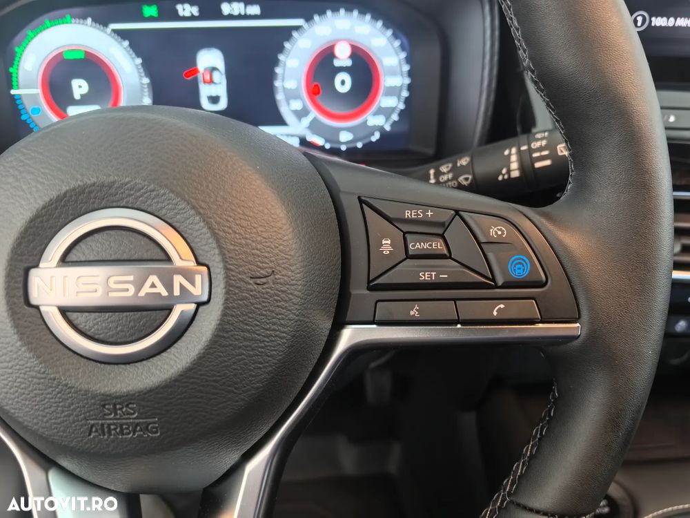 Nissan Juke 143CP HEV Tekna - 17