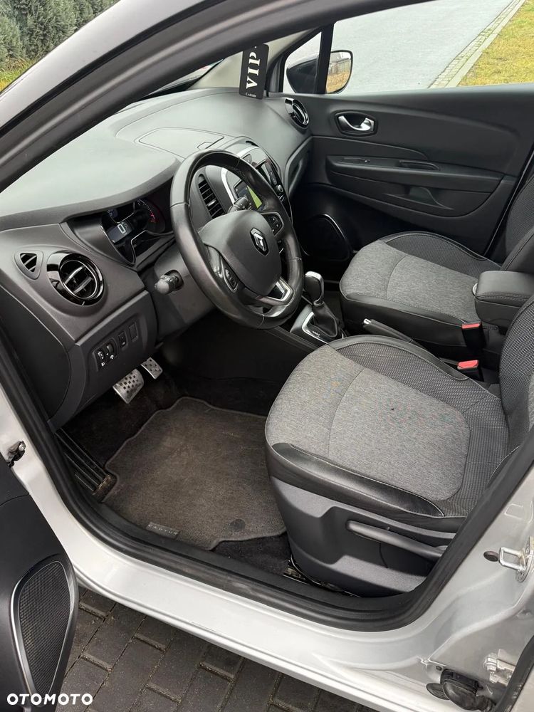 Renault Captur - 15