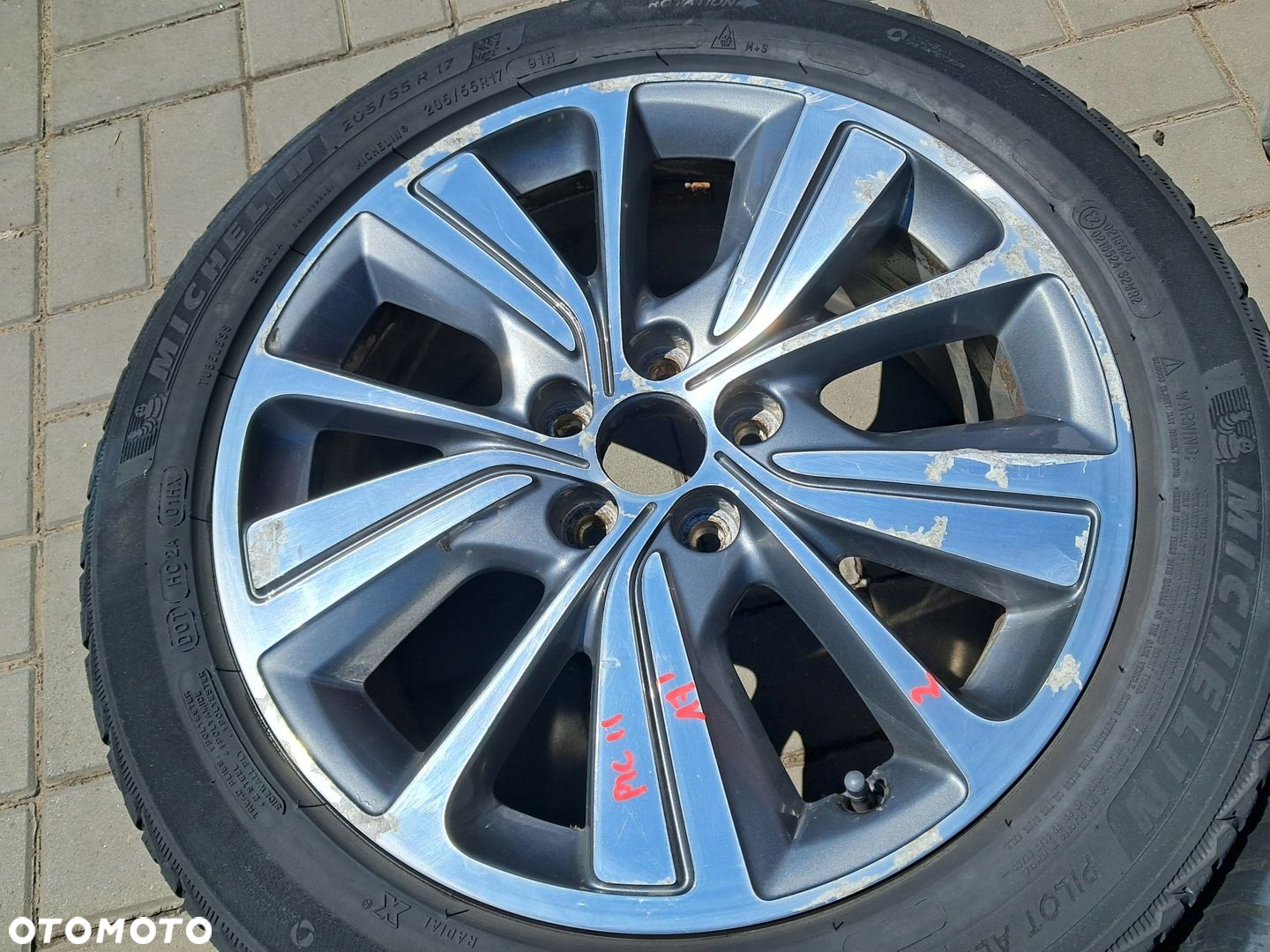 Citroen C4 Grand Picasso II Felgi aluminiowe 9677090377 7.0"x17" 5x108 ET50 - 8