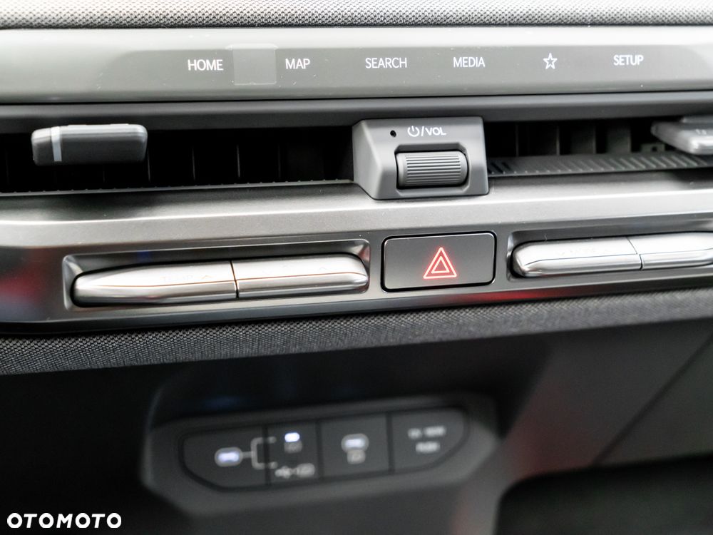 Kia EV3 81.4kWh Business Line - 29