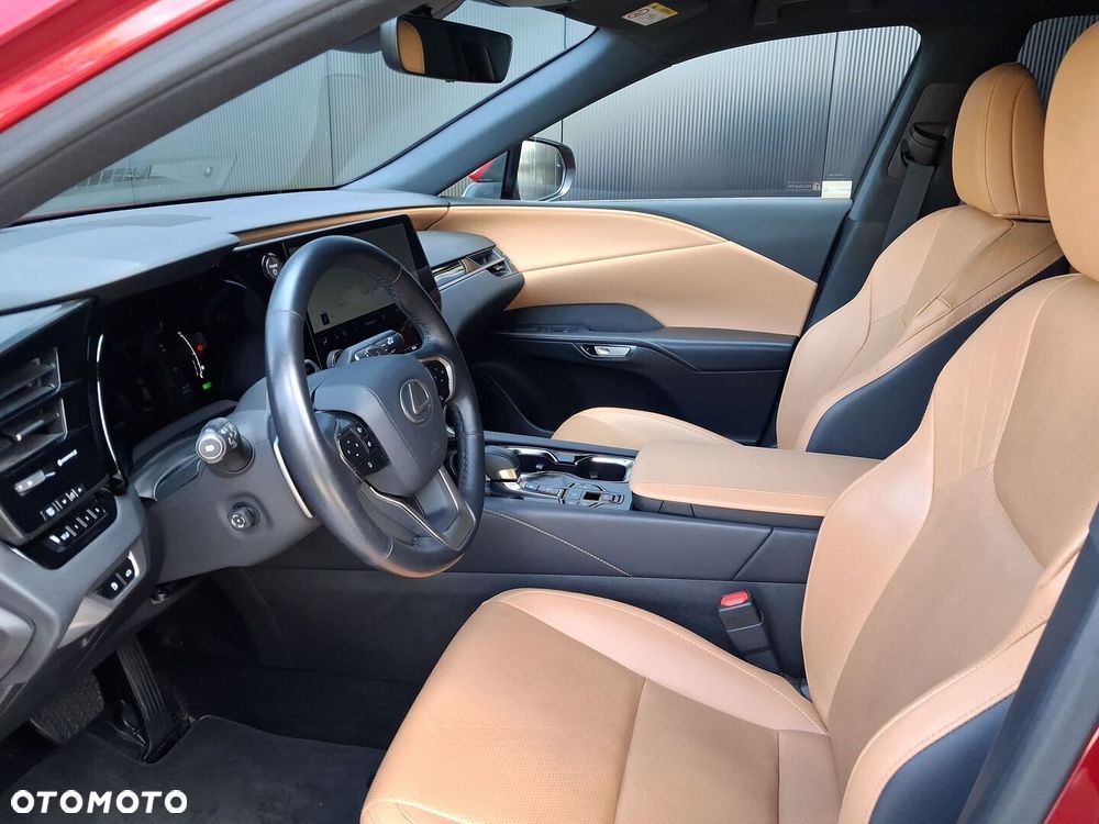 Lexus RX - 11