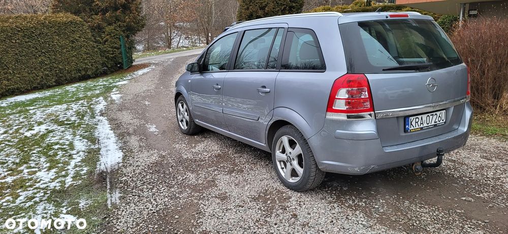 Opel Zafira 1.9 CDTI - 3