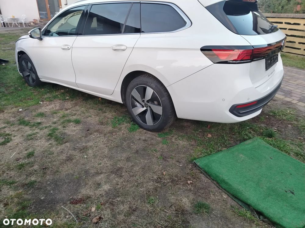 Volkswagen Passat 2.0 TDI SCR Style DSG - 5