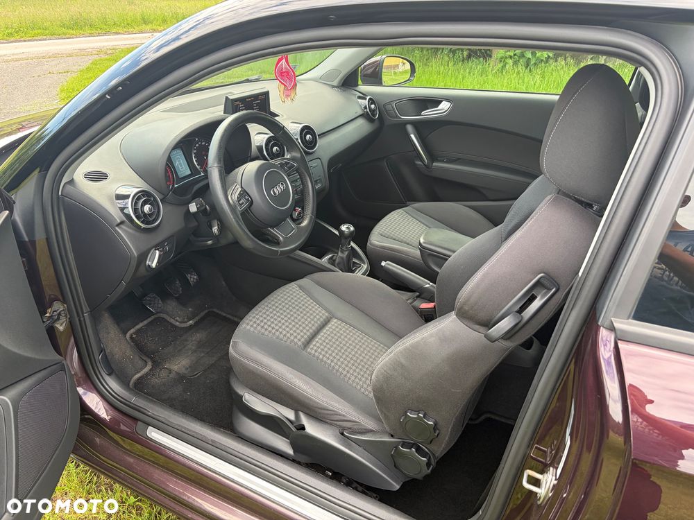 Audi A1 3-drzwiowe 1.2 TFSI Ambition - 14