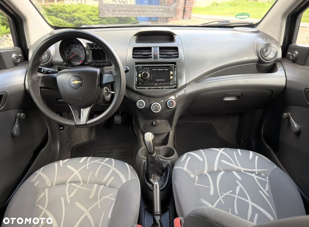 Chevrolet Spark 1.0 + - 4