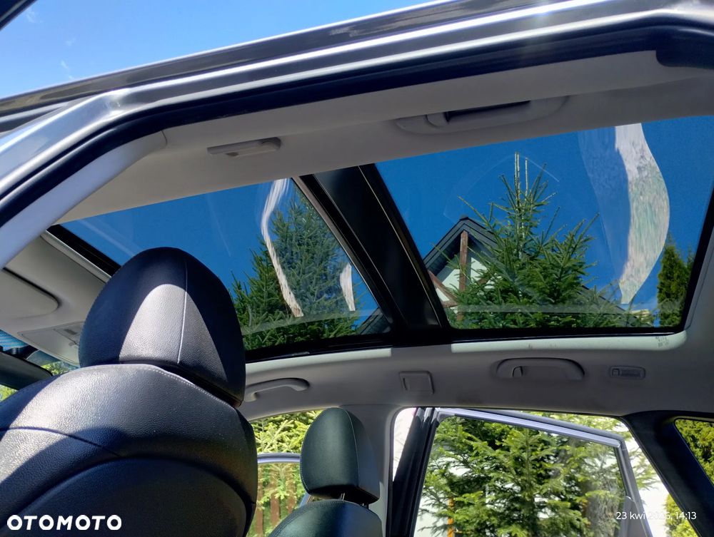 Hyundai i30 1.6 CRDi Fifa World Cup Edition - 27