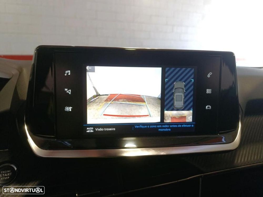 Peugeot 2008 2020 photo 4