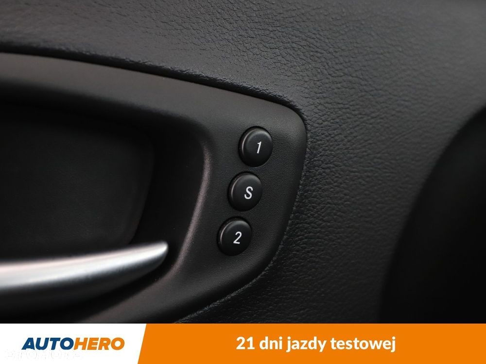 Jeep Compass - 37