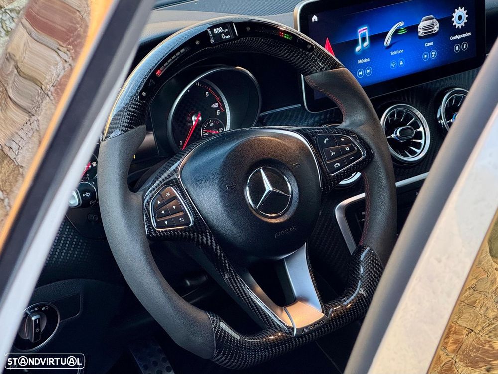 Mercedes-Benz A 180 d AMG Line - 24