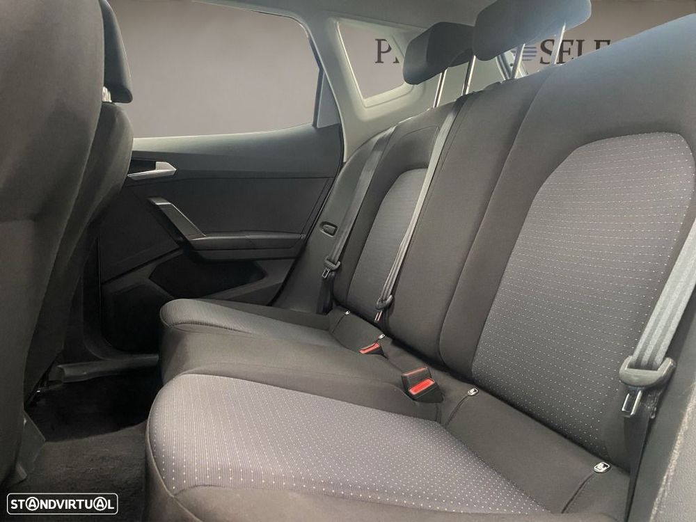 SEAT Arona 1.0 TSI Wave - 14