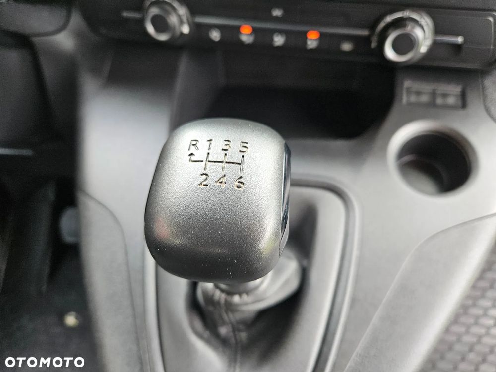 Opel Combo LONG 1.5 TURBO D 6 biegów - 11