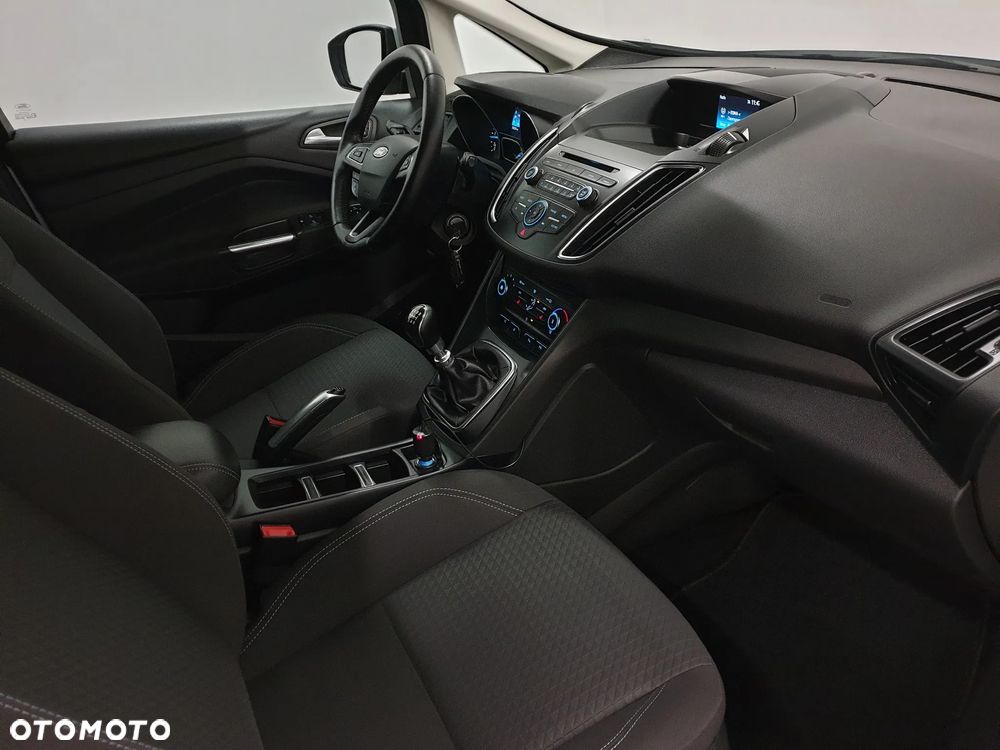 Ford C-MAX - 38