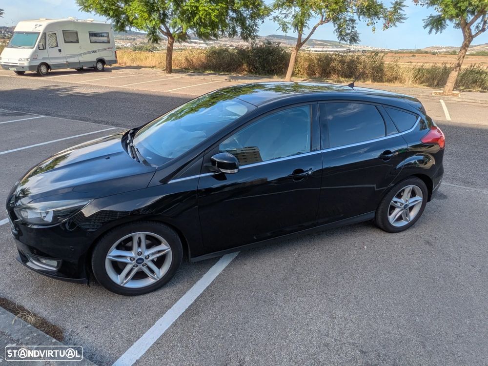 Ford Focus 1.5 TDCi Titanium - 9