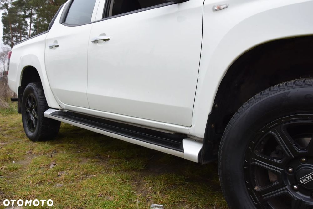 Mitsubishi L200 2.2 d DC Intense - 33
