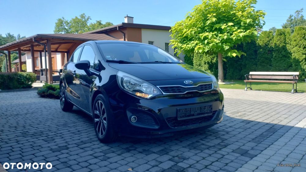 Kia Rio 1.2 Dream Team Edition - 2