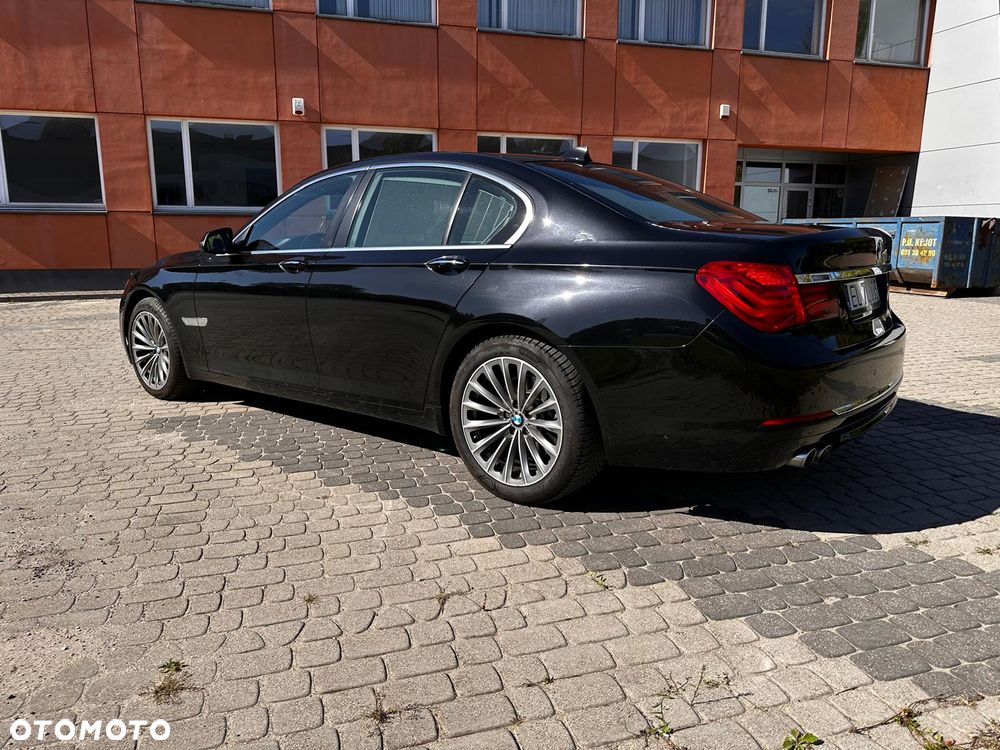 BMW Seria 7 730d xDrive - 9