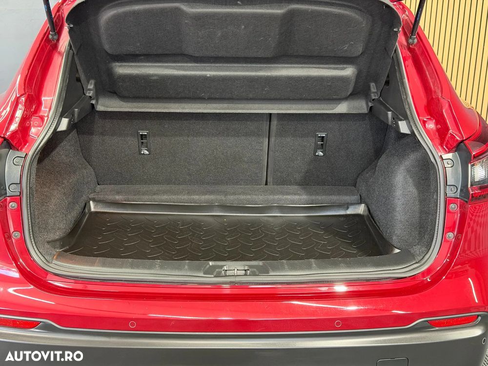 Nissan Qashqai 1.5 DCI DCT ACENTA - 27