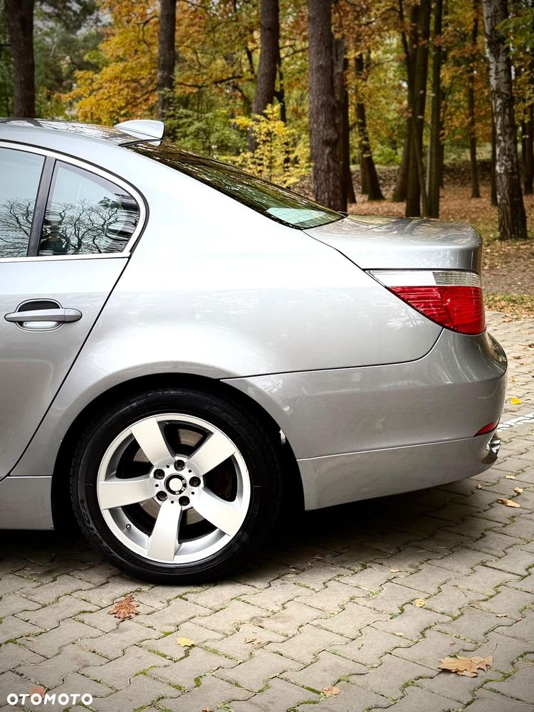 BMW Seria 5 - 21