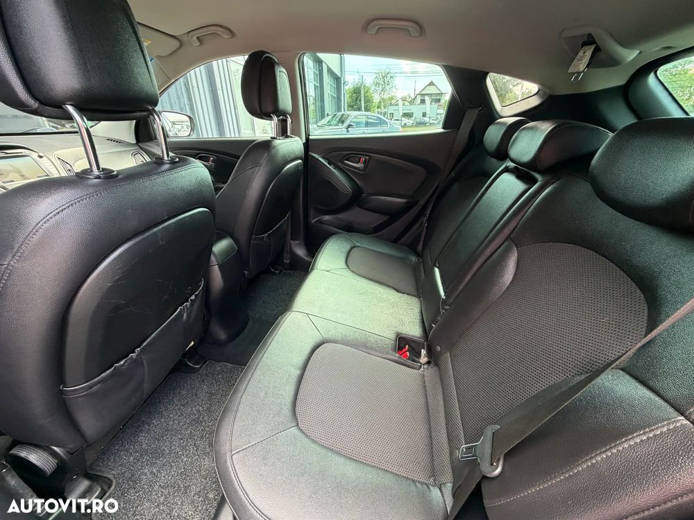 Hyundai ix35 2.0 CRDI 4WD Finale Gold - 8