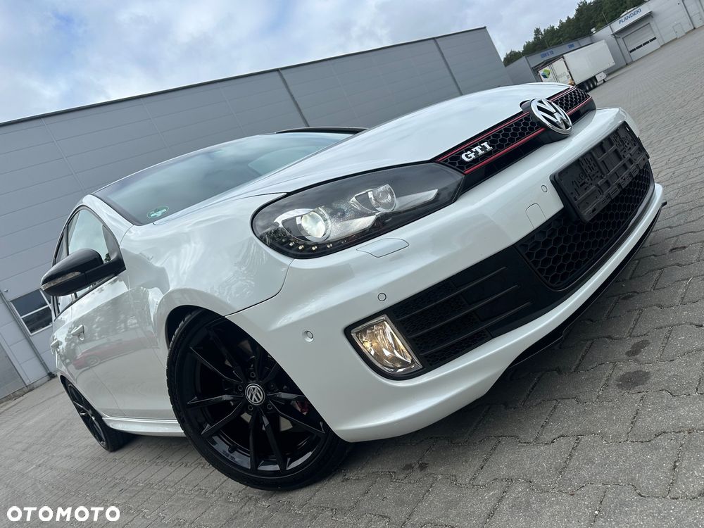 Volkswagen Golf 2.0 GTI Edition 35 - 3