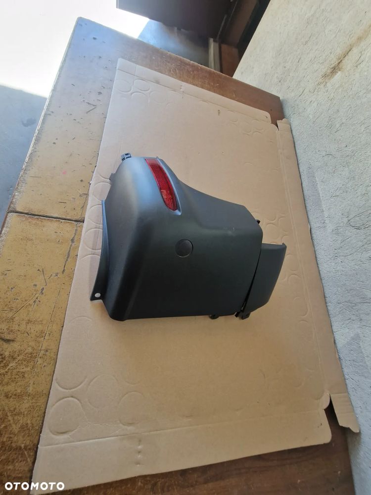 NAROŻNIK ZDERZAKA PRAWY MERCEDES SPRINTER 907 PDC